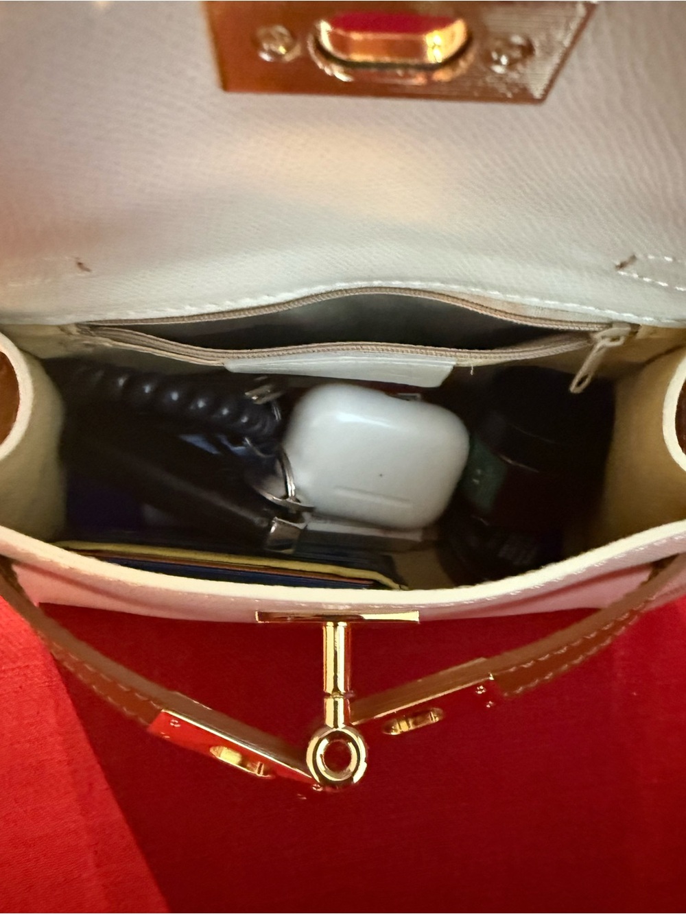 Italian Saffiano Leather Top Handle Bag | Cream & Crossbody - Picture 8 of 8